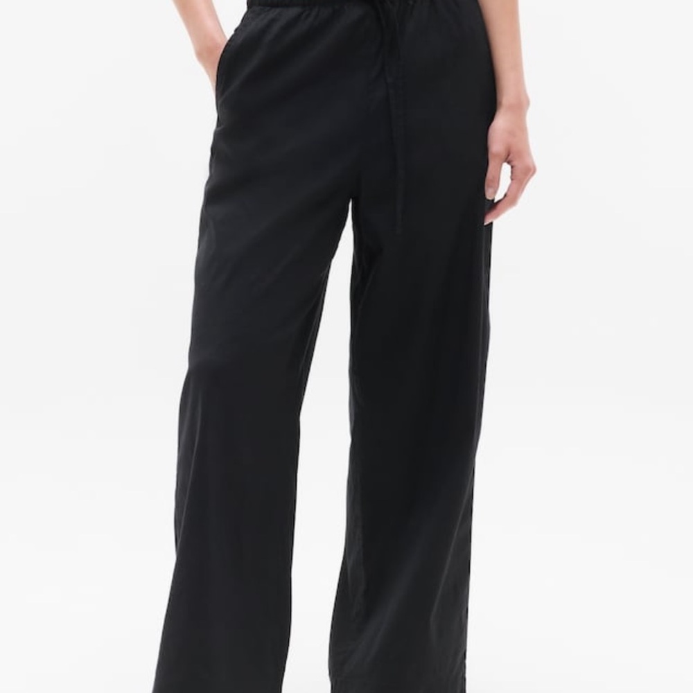 Athleta Black Performance Linen